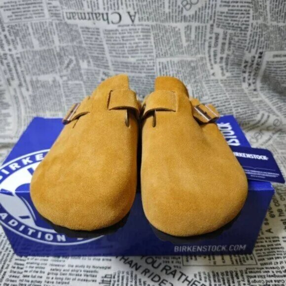 Birkenstock Boston Taupe suede clog sandal - Picture 3 of 4